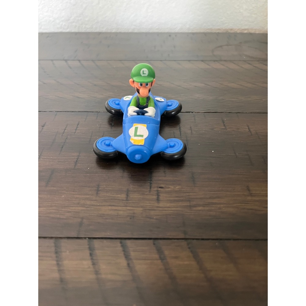 Nintendo Mario Kart 8 Luigi Blue Mach 8 Kart 2014 McDonald's Happy Meal Toy